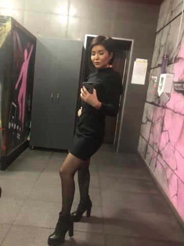 Сабрина Карие глаза